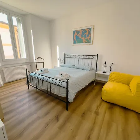 Romeo Марина-ді-П'єтразанта